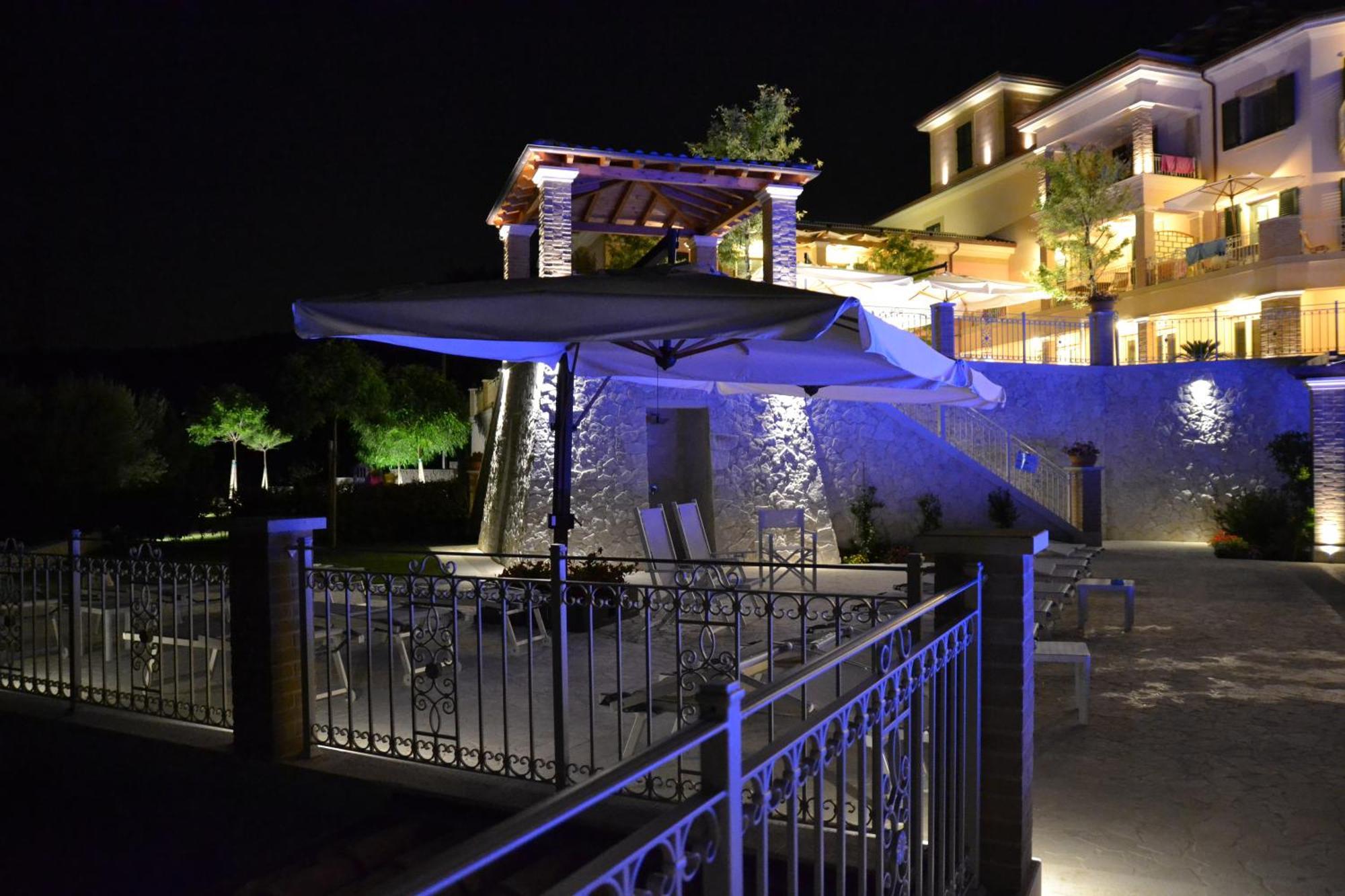 Incantea Resort Tortoreto Exterior foto